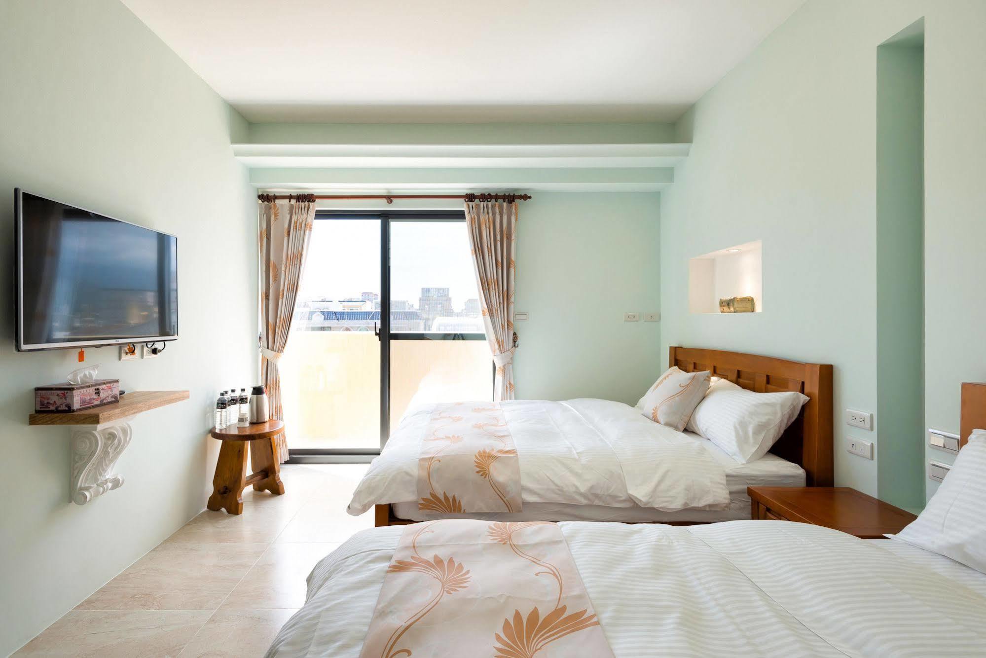 ฟันโกอิ้ง เบด แอนด์ เบรคฟาสต์ Apartment เมืองฮวาเหลียน ภายนอก รูปภาพ